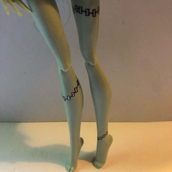 Monster High Frankie Stein Doll Ghoul Spirit - Picture 5 of 7